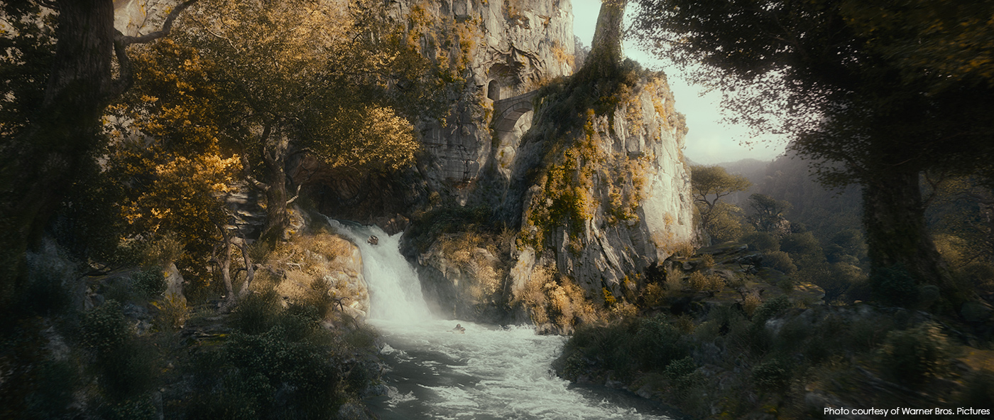Review: The Hobbit: Desolation of Smaug + New Article