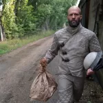 TheBeekeeper_PaulBongiovanni_ITW_03